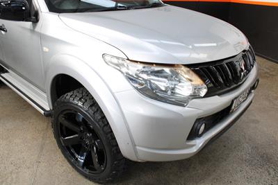 2018 Mitsubishi Triton - Thumbnail