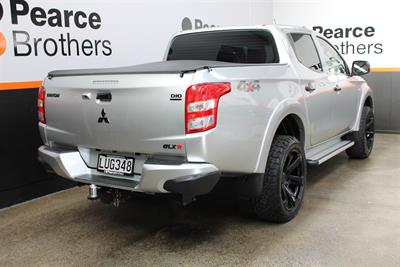 2018 Mitsubishi Triton - Thumbnail