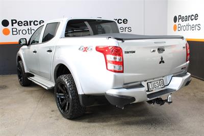 2018 Mitsubishi Triton - Thumbnail