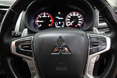 2022 Mitsubishi Triton - Thumbnail
