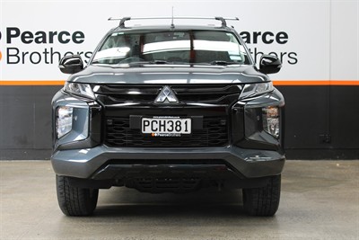 2022 Mitsubishi Triton - Thumbnail