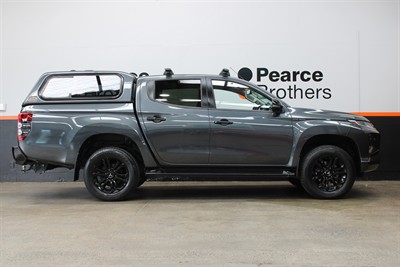 2022 Mitsubishi Triton - Thumbnail