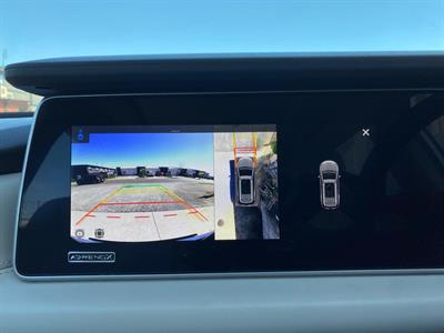 2025 Mahindra XUV700 - Thumbnail