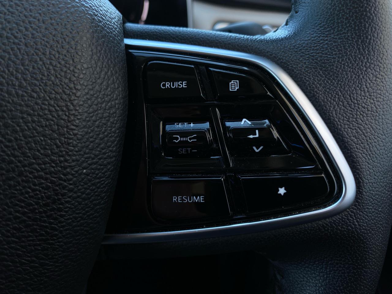 2025 Mahindra XUV700