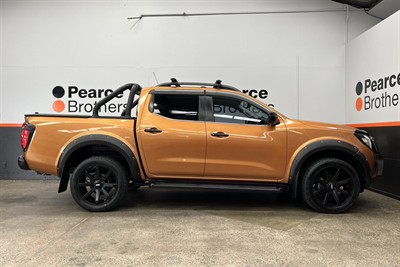 2018 Nissan Navara - Thumbnail