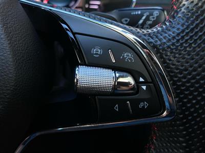 2023 Skoda Octavia - Thumbnail