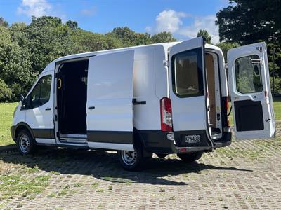2017 Ford Transit - Thumbnail