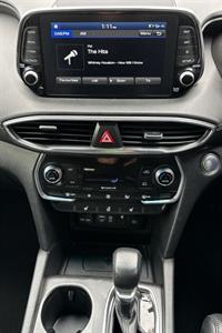 2020 Hyundai SANTA FE - Thumbnail