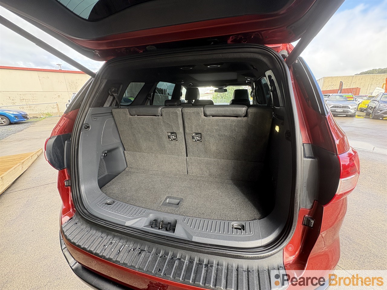2017 Ford Everest