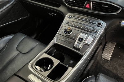 2021 Hyundai Santa Fe - Thumbnail