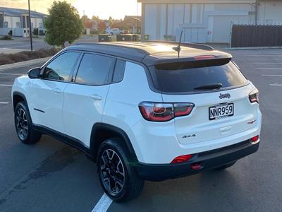 2021 Jeep Compass - Thumbnail