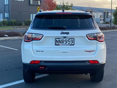 2021 Jeep Compass - Thumbnail