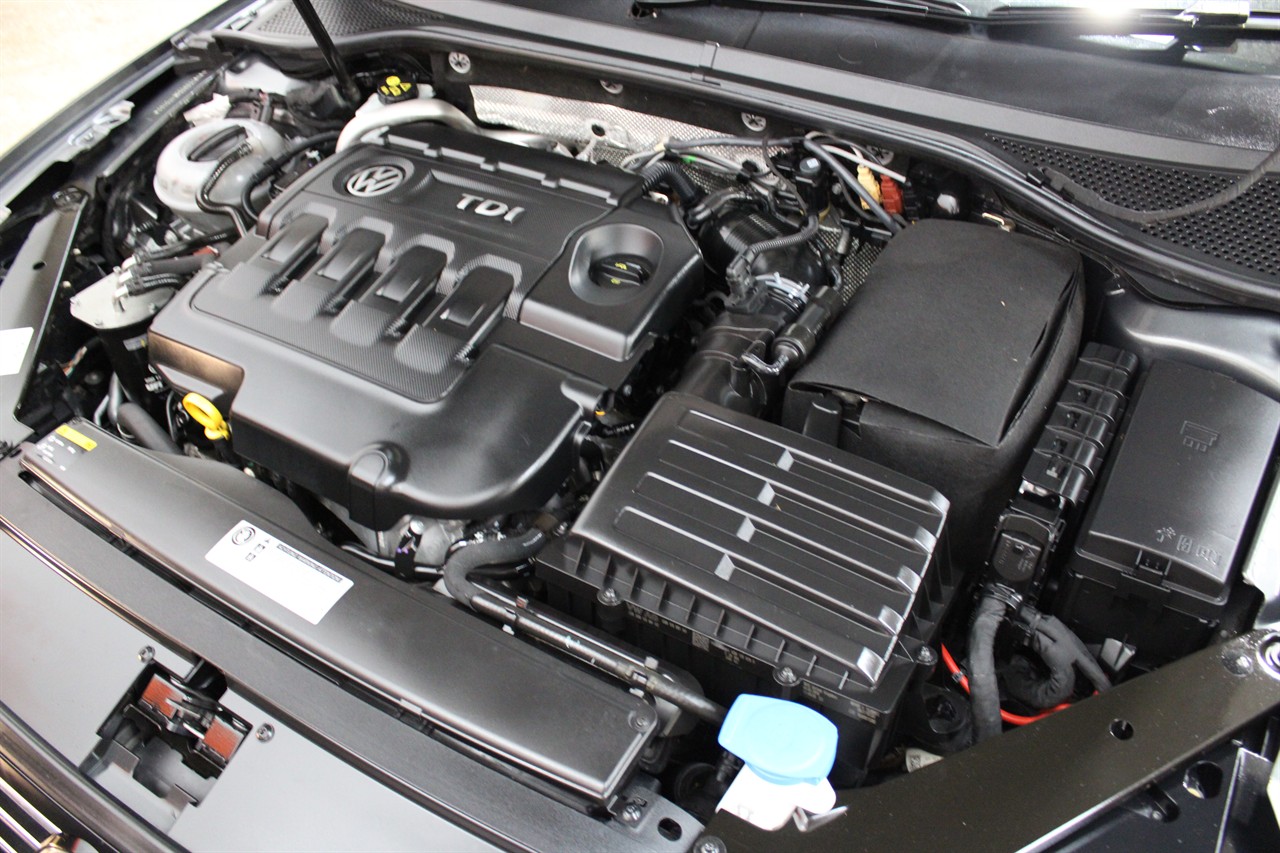 2016 Volkswagen Passat