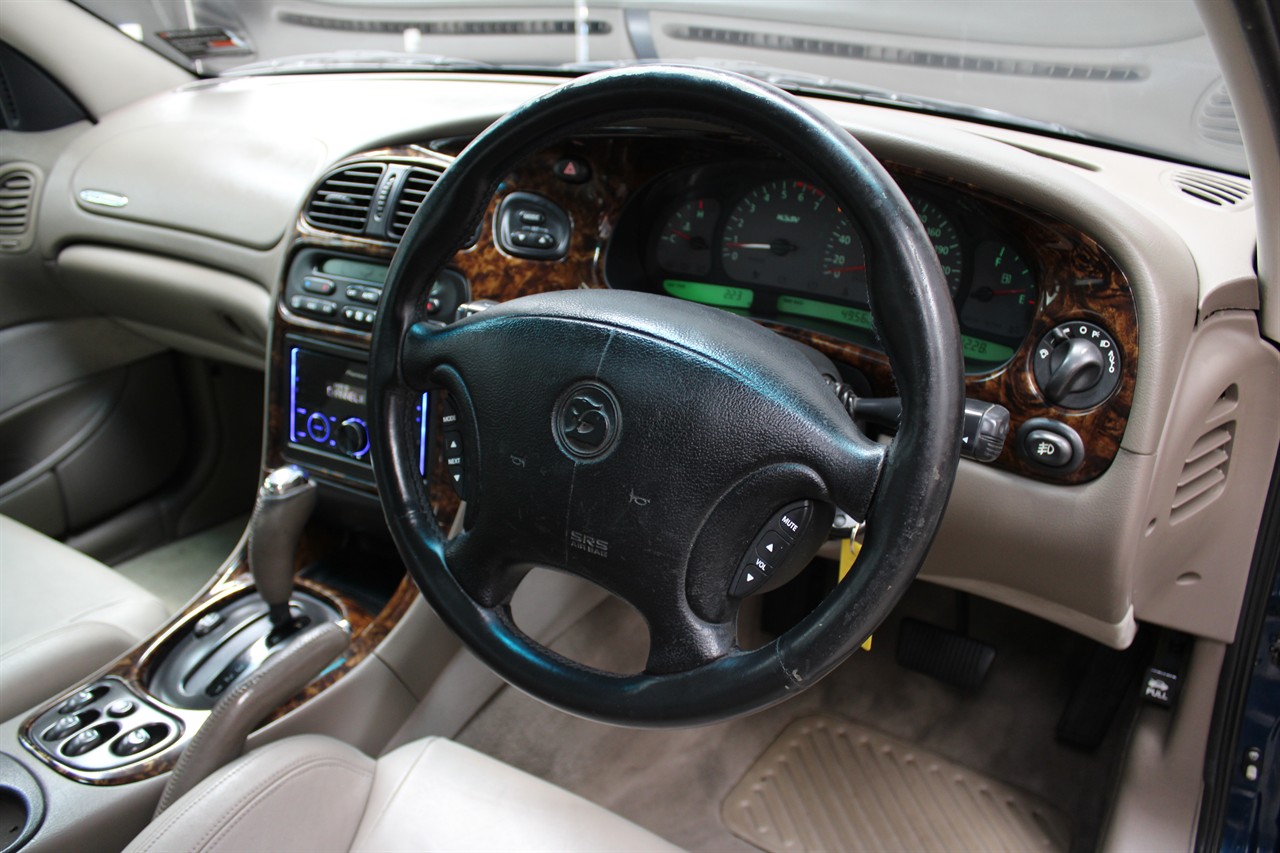 2000 Holden Commodore