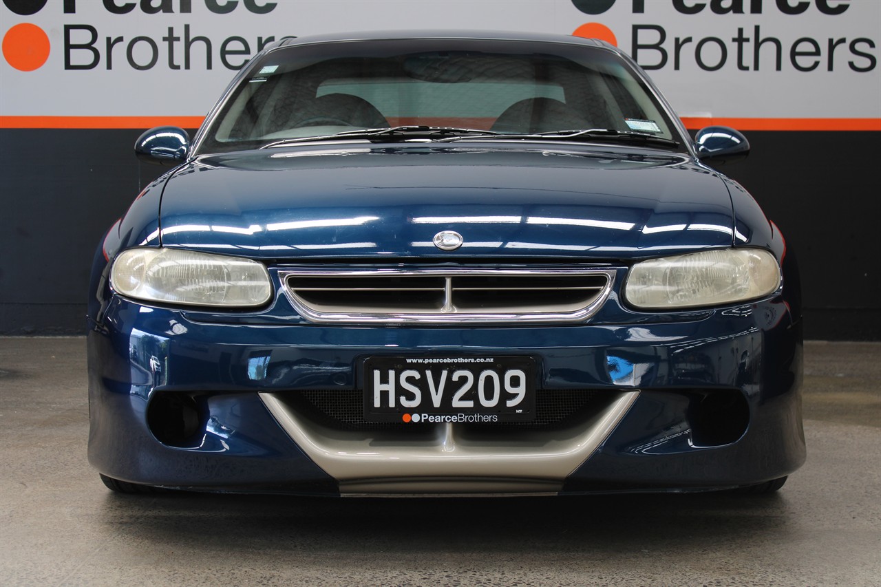 2000 Holden Commodore