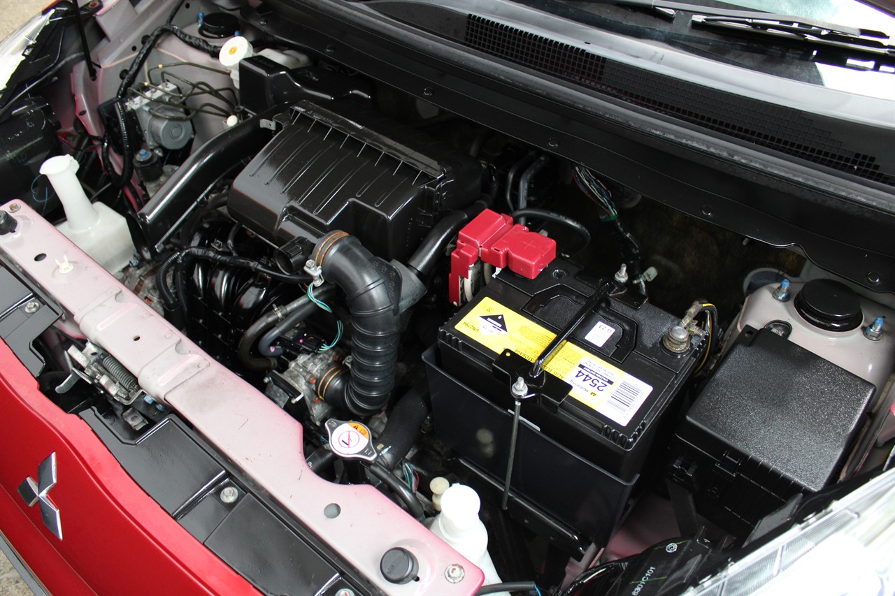 2014 Mitsubishi MIRAGE