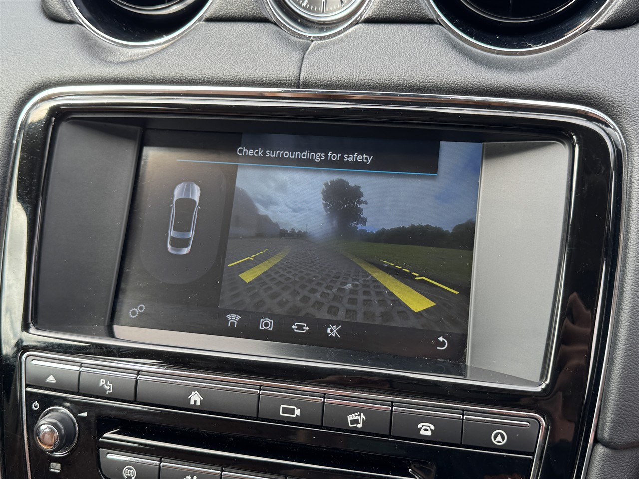 2016 Jaguar XJ