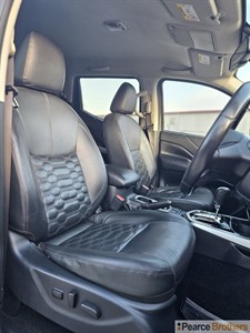 2021 Nissan Navara - Thumbnail