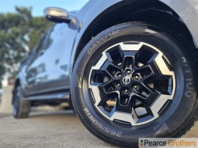 2021 Nissan Navara - Thumbnail