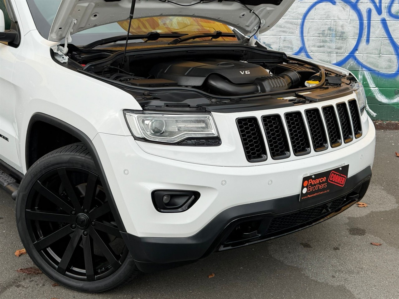 2016 Jeep GRAND CHEROKEE