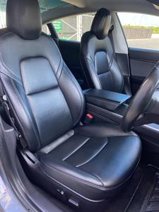 2019 Tesla Model 3 - Thumbnail