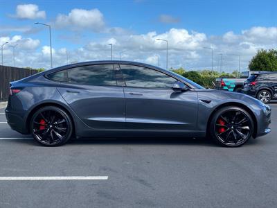 2019 Tesla Model 3 - Thumbnail