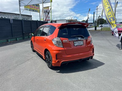 2012 Honda FIT RS - Thumbnail