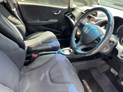 2012 Honda FIT RS - Thumbnail