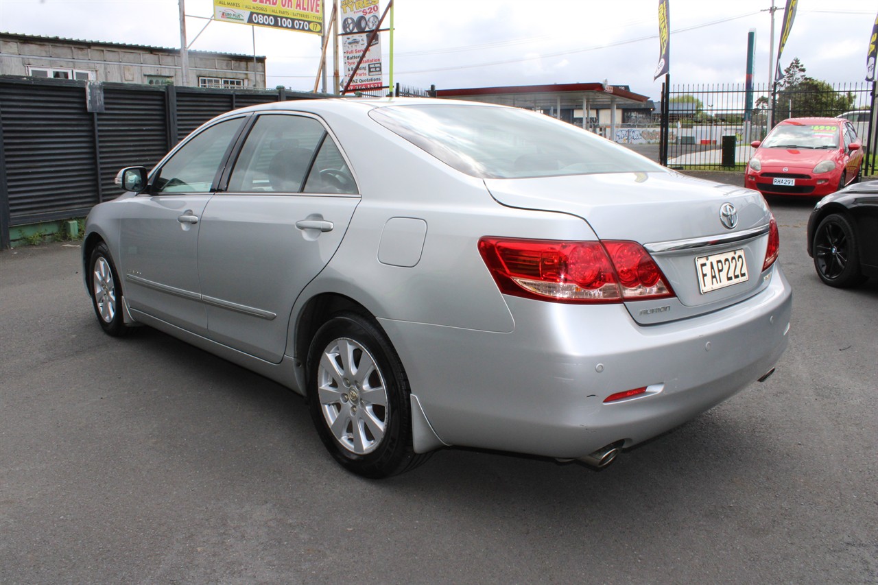2009 Toyota AURION