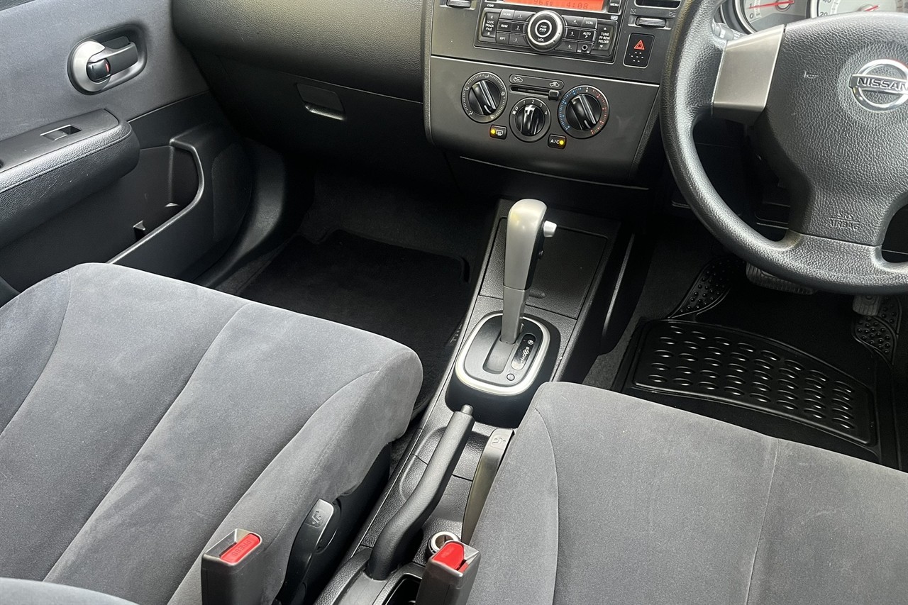 2012 Nissan Tiida