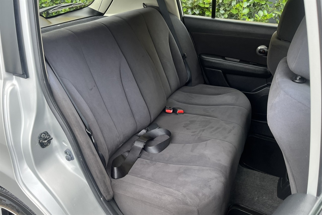 2012 Nissan Tiida
