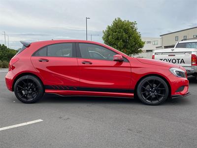 2013 Mercedes-Benz A180 - Thumbnail