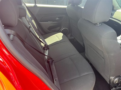 2014 Holden Cruze - Thumbnail