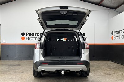 2020 Holden Acadia - Thumbnail