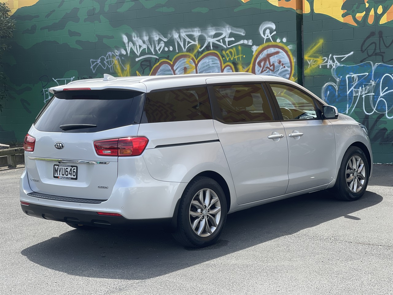 2020 Kia Carnival