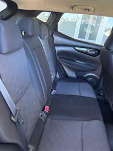 2015 Nissan QASHQAI - Thumbnail