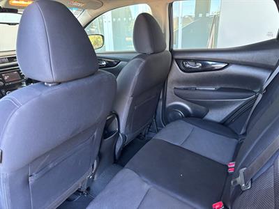 2015 Nissan QASHQAI - Thumbnail