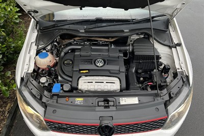 2014 Volkswagen POLO - Thumbnail