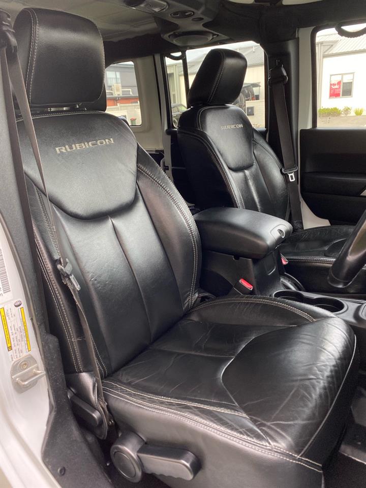 2016 Jeep WRANGLER