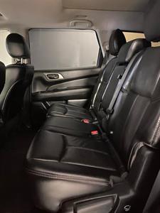 2018 Nissan Pathfinder - Thumbnail