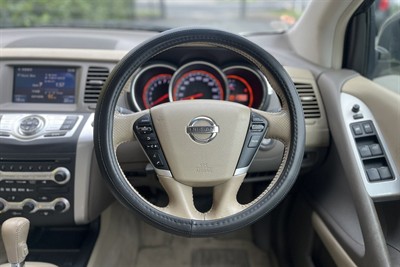 2010 Nissan Murano - Thumbnail
