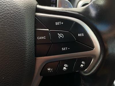 2021 Jeep GRAND CHEROKEE - Thumbnail