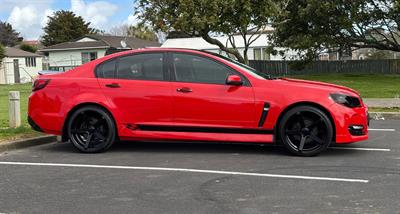 2016 Holden Commodore - Thumbnail