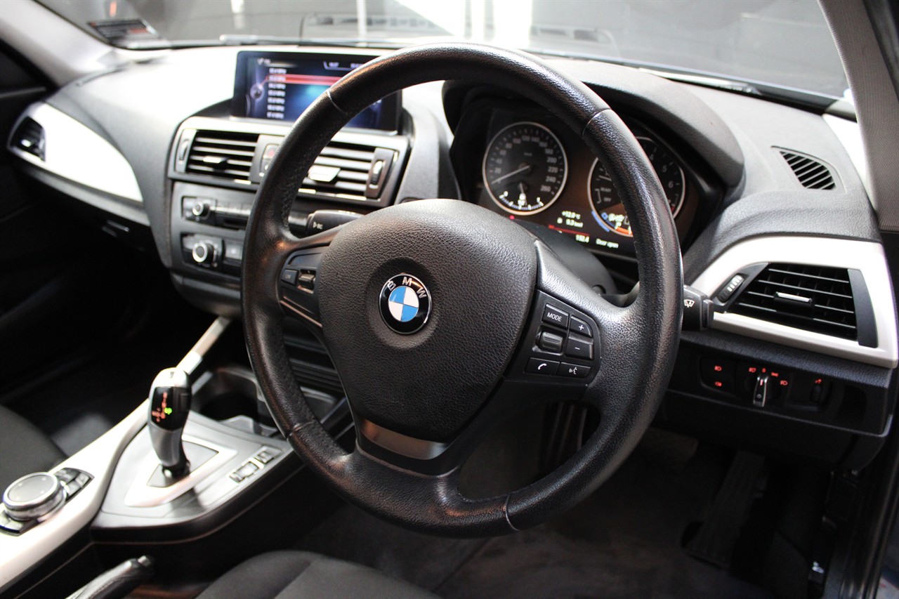 2015 BMW 116I