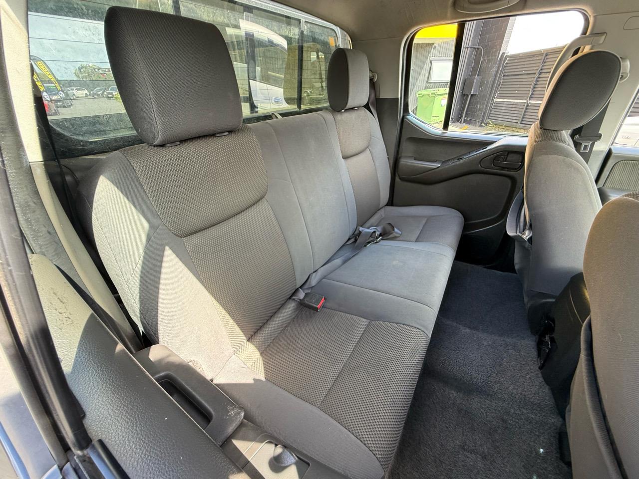 2010 Nissan Navara