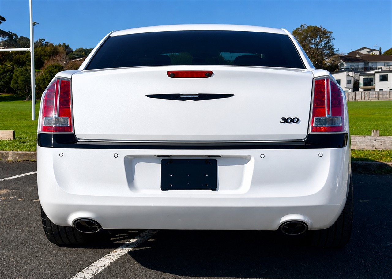 2013 Chrysler 300C