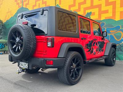 2013 Jeep WRANGLER - Thumbnail