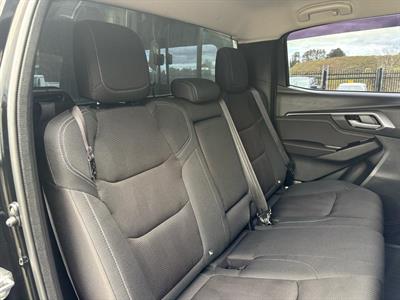 2022 Isuzu D-Max - Thumbnail