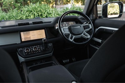 2021 Land Rover Defender - Thumbnail