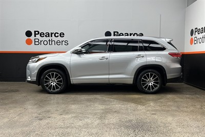 2018 Toyota HIGHLANDER - Thumbnail
